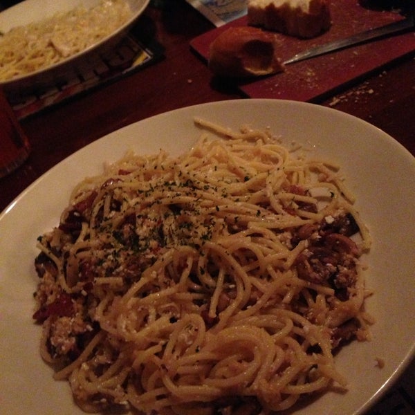 Photo taken at The Old Spaghetti Factory by Dianamargo on 4/25/2013