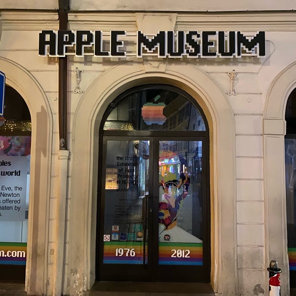 Снимок сделан в Apple Museum пользователем Mehmet T. 2/18/2020