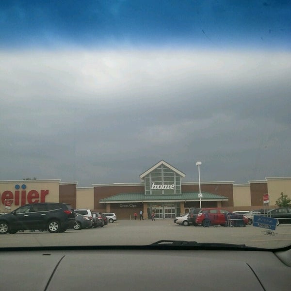 Meijer Supermarket in Stevensville