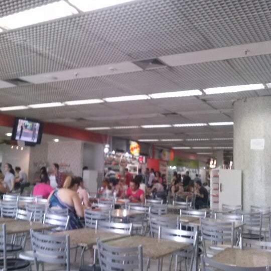 Das Foto wurde bei Shopping Porto Geral von Tamy A. am 10/30/2012 aufgenommen