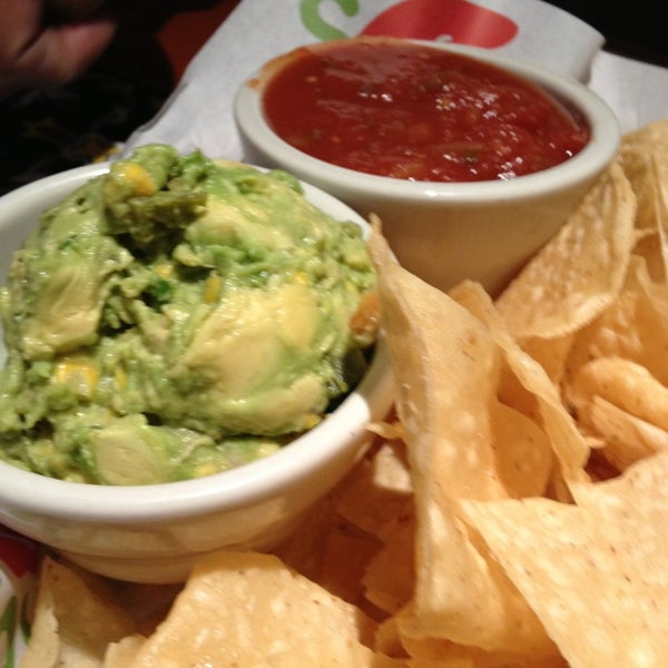 Photo taken at Chili&#39;s Grill &amp; Bar by Denise S. on 1/31/2013