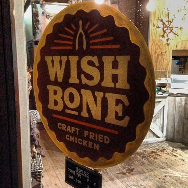 Das Foto wurde bei Wishbone Craft Fried Chicken von B-Duff am 12/15/2013 aufgenommen