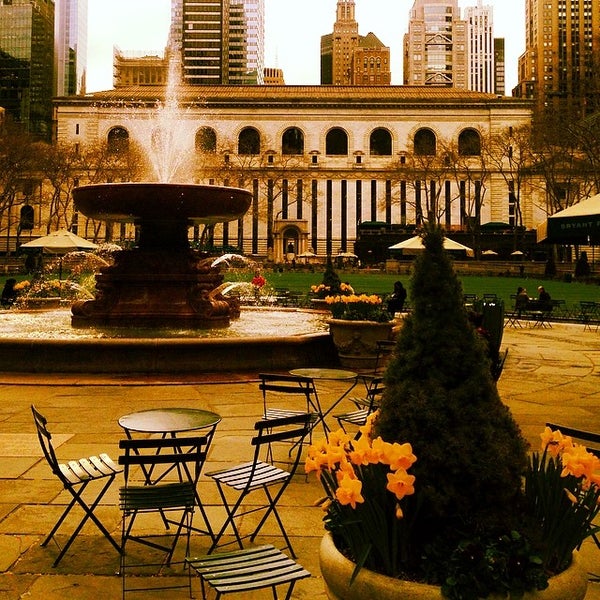 Photo taken at 5 Bryant Park by ᴡ C. on 4/11/2014