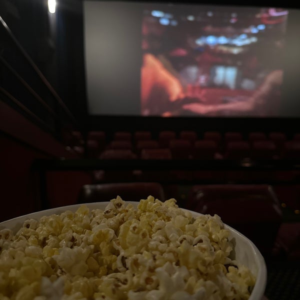 Marcus Elgin Cinema Elgin, IL