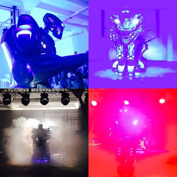 6/9/2014にAlexandr B.がБал роботов (Международный Робофорум 2014)で撮った写真