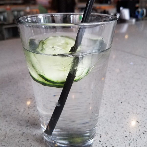 Fyi, they automatically put cucumber in your water. Eeeeewwww. Gross.