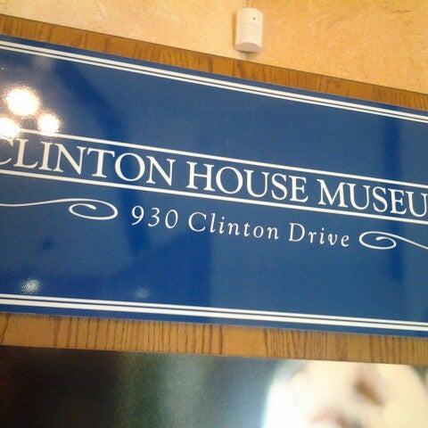 Das Foto wurde bei Clinton House Museum von Erin J. am 9/21/2012 aufgenommen