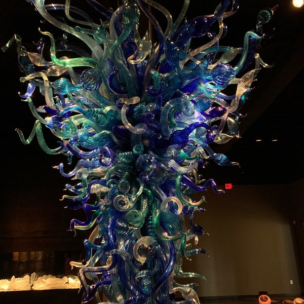 Photo taken at Chihuly Collection by Virgil M. on 8/16/2019