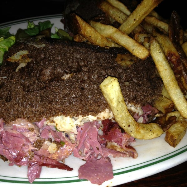 Everything here was amazing! LOVED the Reuben! Delicious!