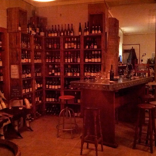 La Cave de l'Insolite SaintAmbroise Paris, ÎledeFrance