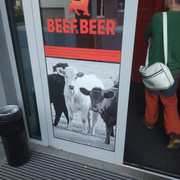 รูปภาพถ่ายที่ Beef &amp; Beer โดย František N. เมื่อ 9/28/2018