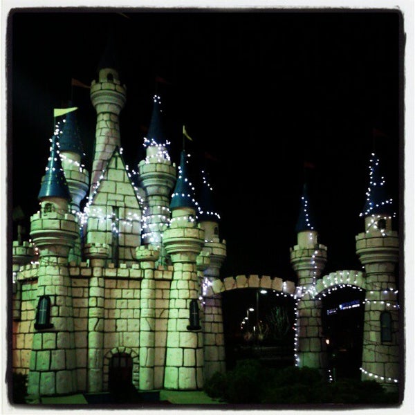 Photo taken at Camelot Golfland by Frank L. on 1/20/2013