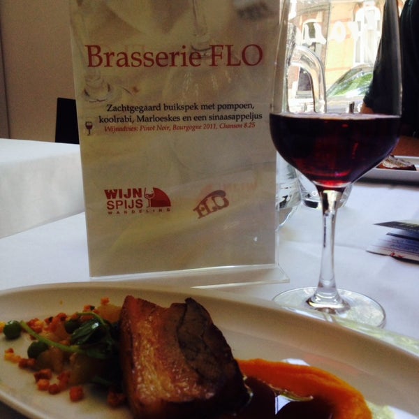 5/18/2014 tarihinde Jeff T.ziyaretçi tarafından Brasserie FLO Maastricht'de çekilen fotoğraf
