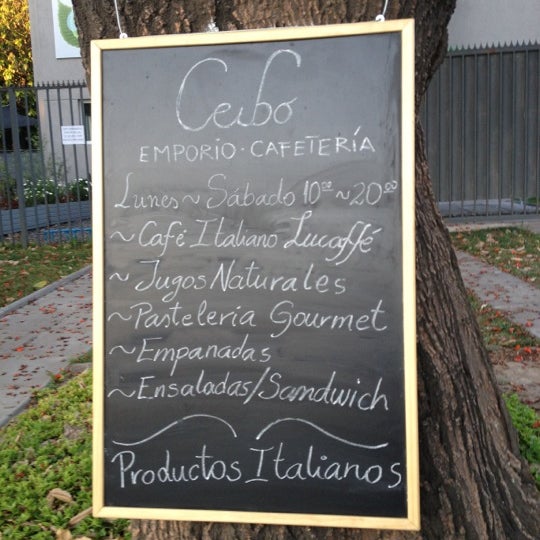 11/12/2012 tarihinde José Ignacio S.ziyaretçi tarafından Ceibo Emporio Cafetería'de çekilen fotoğraf