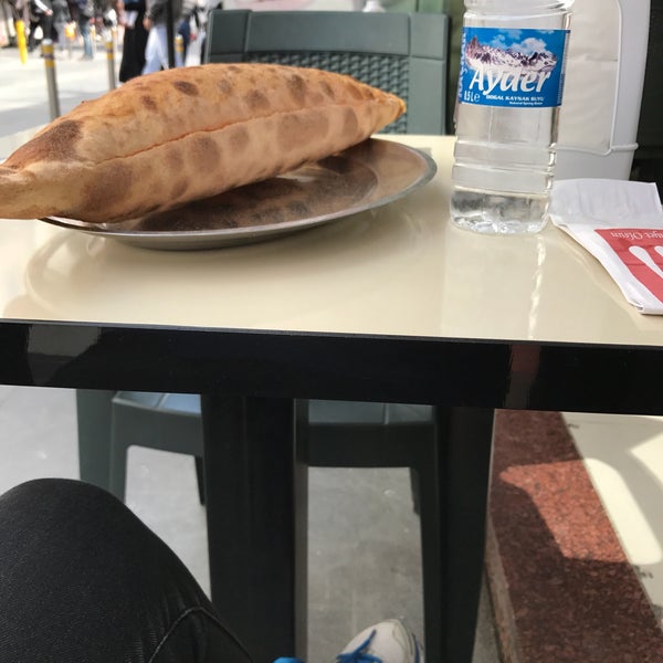 Photo prise au Kuzina Pide par Nazan A. le5/2/2017