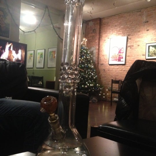 รูปภาพถ่ายที่ New Amsterdam Cafe โดย 🔫Dima🔫 . เมื่อ 12/14/2012
