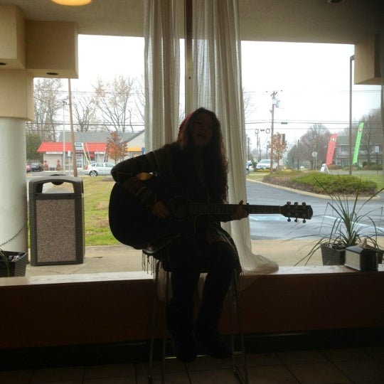 Das Foto wurde bei Jersey Girl Café von Helen K. am 12/2/2012 aufgenommen
