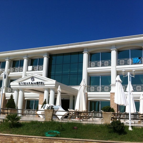 Foto diambil di Güzelyalı Butik Otel oleh Necmeddin pada 9/10/2014