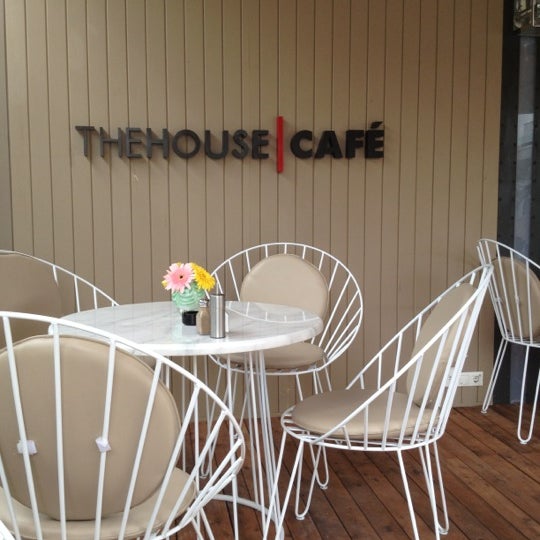 10/10/2012にDidem Y.がThe House Caféで撮った写真