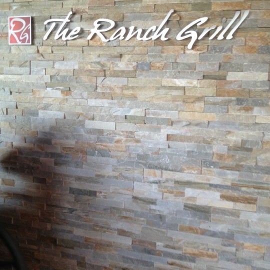 4/7/2013にGregがThe Ranch Grillで撮った写真