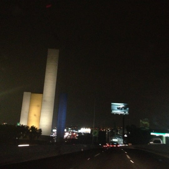 Pabellón Las Torres Centro comercial