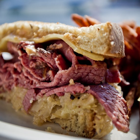 Press Box Grill 1623 Main St