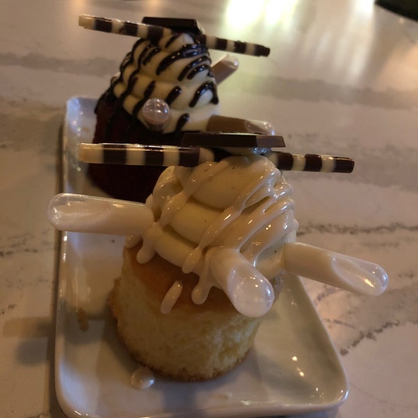 Foto tirada no(a) Crave Dessert Bar por Nick C. em 2/16/2020