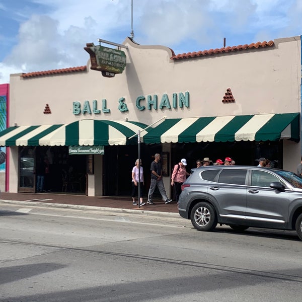 2/11/2020 tarihinde Colin S.ziyaretçi tarafından Ball &amp; Chain Miami'de çekilen fotoğraf