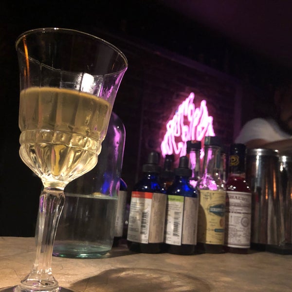 3/24/2019 tarihinde Kindall H.ziyaretçi tarafından Ladina Bar'de çekilen fotoğraf