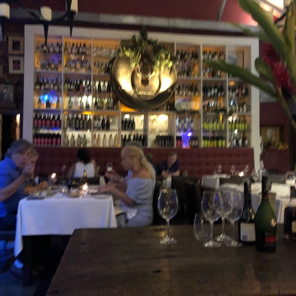 Das Foto wurde bei Restaurante El Santísimo von Kindall H. am 9/30/2018 aufgenommen