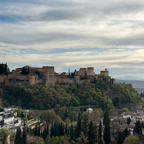 3/27/2023 tarihinde Jana T.ziyaretçi tarafından Granada'de çekilen fotoğraf