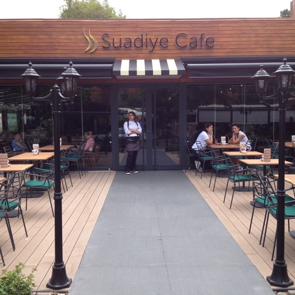 7/19/2013にBurak E.がSuadiye Cafeで撮った写真