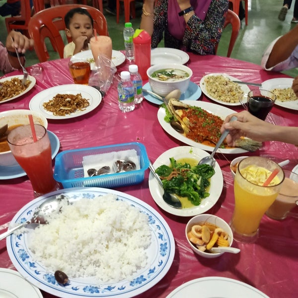 Photos At Restoran Yeo Sekeluarga Seafood Restaurant In Gelang Patah