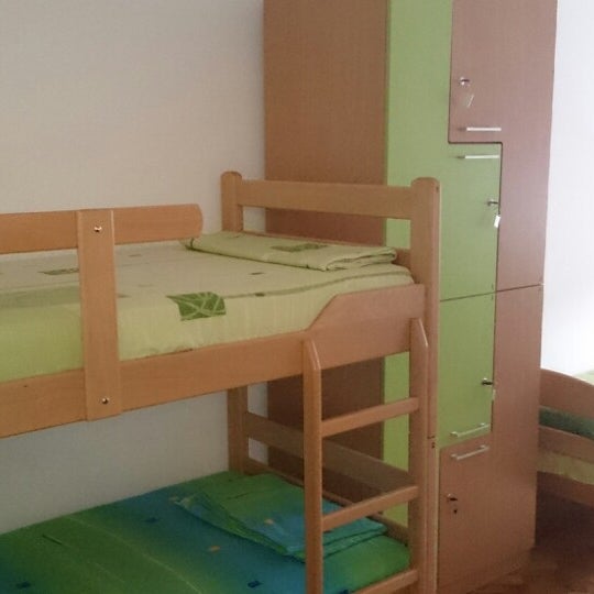 хостел ростокино. общежитие в воспитательной колонии. гостиница хостел шагди массква. общежитие в даля. номер категории хостел.