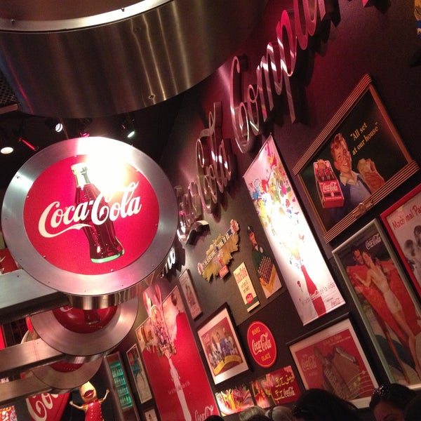 Photo taken at World of Coca-Cola by Daniel E. on 4/21/2013