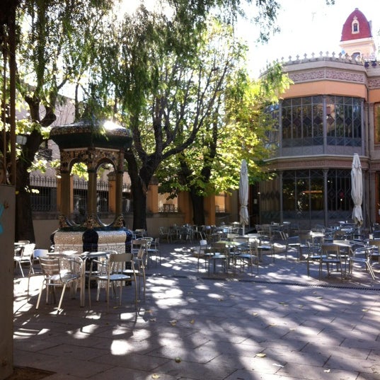 รูปภาพถ่ายที่ Cafeteria del Centre Cívic Can Deu โดย Carles เมื่อ 12/4/2012