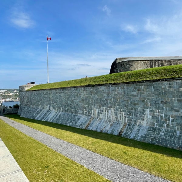 9/23/2023 tarihinde Darcyziyaretçi tarafından Citadelle de Québec'de çekilen fotoğraf
