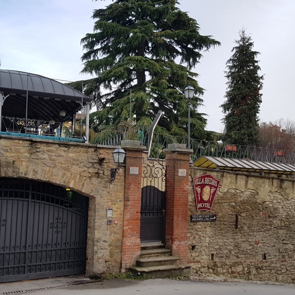 Hotel Villa Beccaris Monforte d'Alba Hotel in Monforte d'Alba