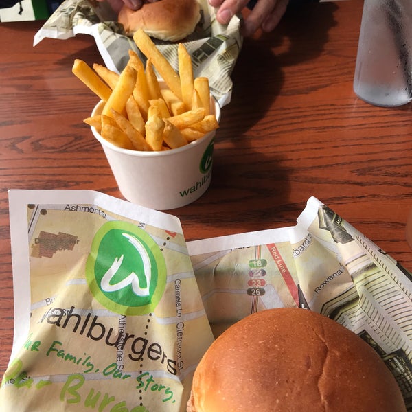 Photo taken at Wahlburgers by Angela F. on 10/13/2018