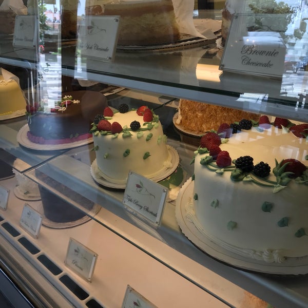 8/9/2018 tarihinde Angela F.ziyaretçi tarafından Sweet Lady Jane Bakery'de çekilen fotoğraf