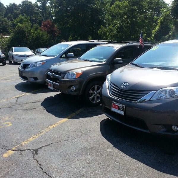 DCH Toyota City Car Dealership in Mamaroneck