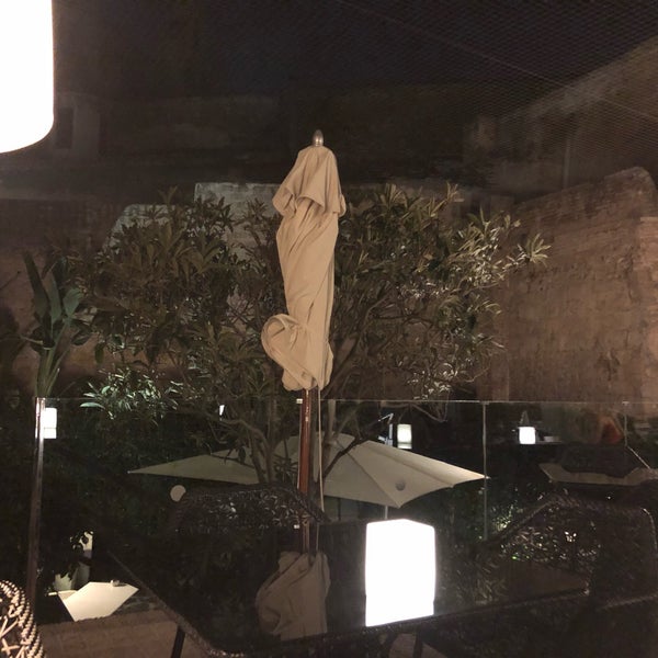 Very beautiful restaurant - especially the terrace. Built upon an old spanish ruin with glass floor - beautiful atmosphere. Great service and food with perfect round taste. Definitely recommend it.
