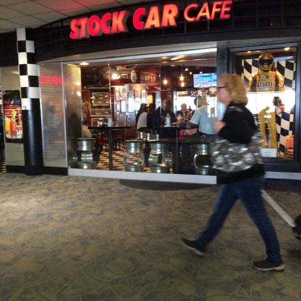 Stock Car Cafe Concourse B, btwn Gates B8 & B10