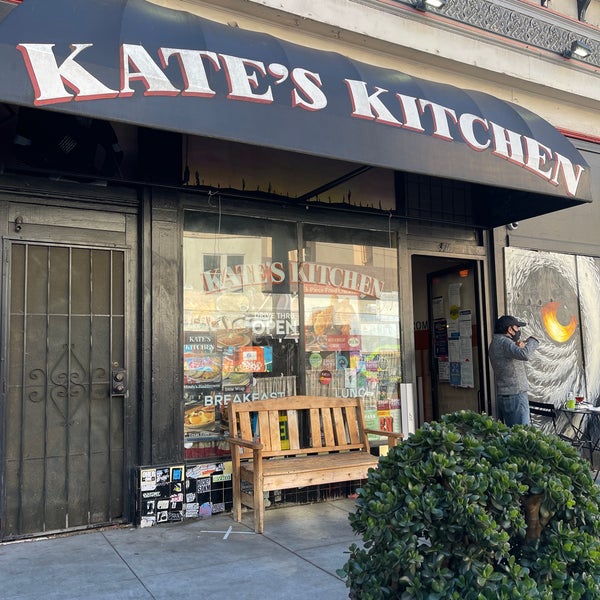 Foto tirada no(a) Kate&#39;s Kitchen por Frank R. em 11/29/2020