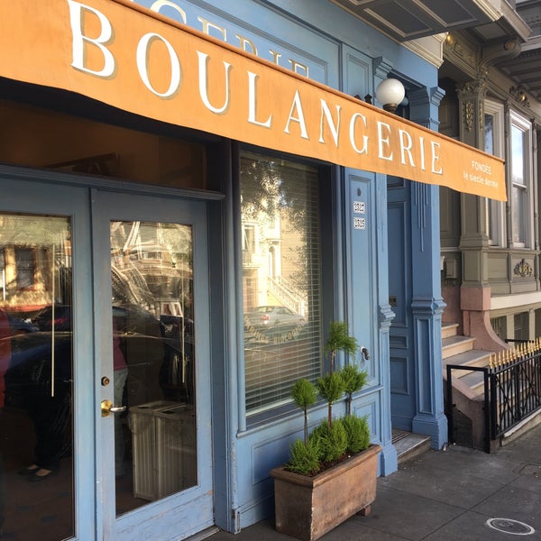 Foto tirada no(a) La Boulangerie de San Francisco por Frank R. em 1/29/2017