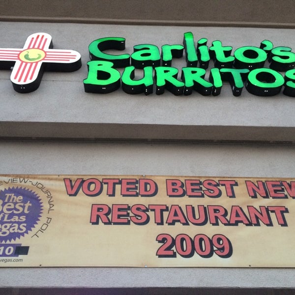 Foto diambil di Carlito&#39;s Burritos oleh ron m. pada 3/23/2014