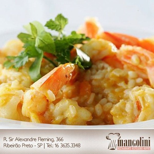 Photo taken at Restaurante Mangolini by Mangolini R. on 10/17/2012
