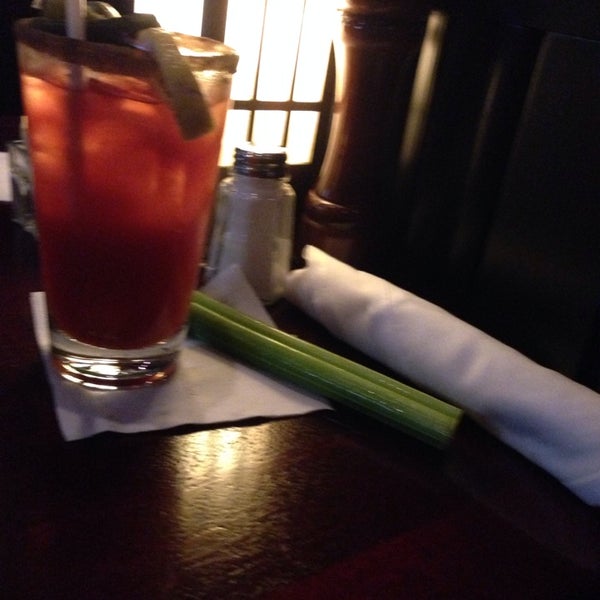 Photo taken at Bâton Rouge Steakhouse &amp; Bar by 👸Josy🇮🇹 on 9/25/2014