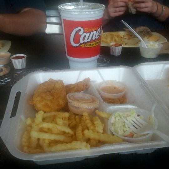 Photo taken at Raising Cane&#39;s Chicken Fingers by Stacy D. on 9/30/2012