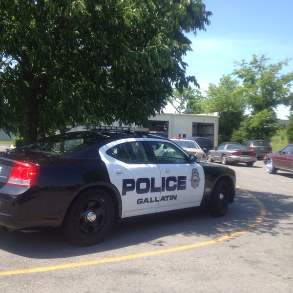 Sumner county vehicle inspection center Building in Gallatin
